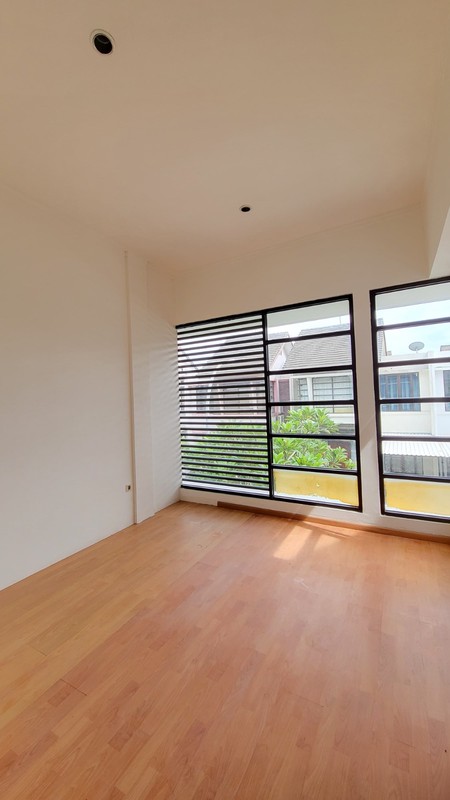 Rumah Bagus,dalam cluster di Bintaro Jaya 9