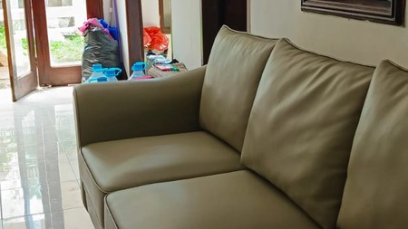 Rumah Bagus Di Graha Bunga Graha Raya Bintaro,