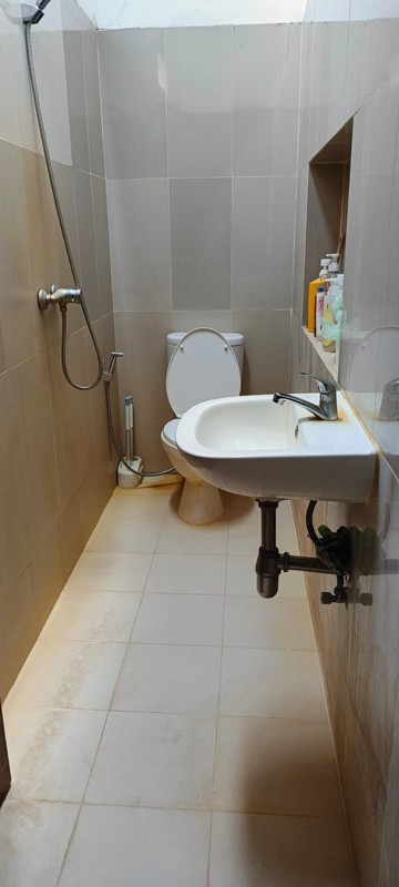 Rumah Bagus Di Graha Bunga Graha Raya Bintaro,