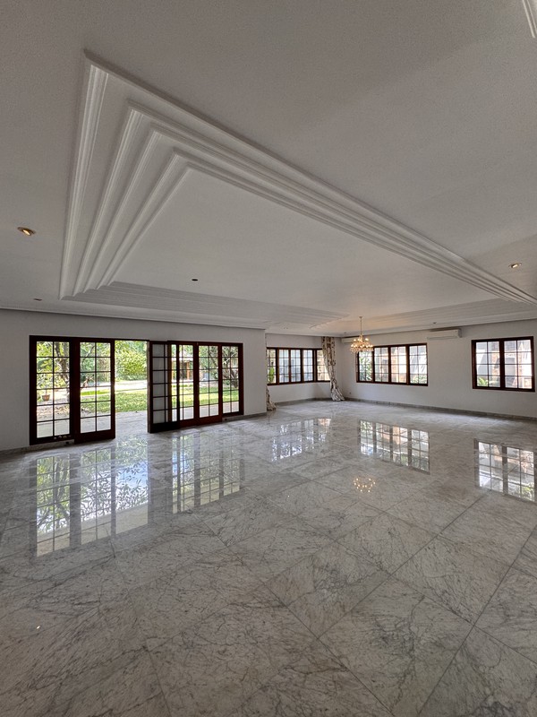 Luxury Residence for Rent on Jl. Sriwijaya Raya - Prime Kebayoran Baru Area | Expansive Land 1,500 m²