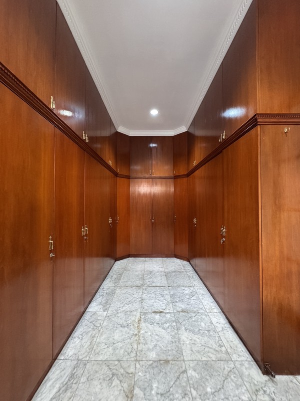 Luxury Residence for Rent on Jl. Sriwijaya Raya - Prime Kebayoran Baru Area | Expansive Land 1,500 m²