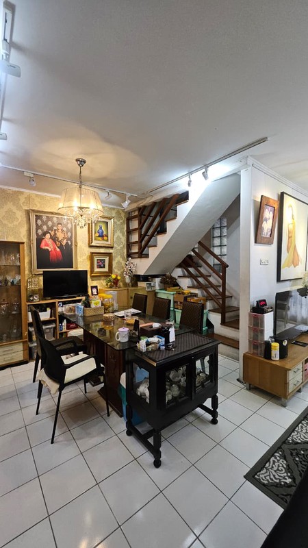 Rumah Bagus,nyaman,lokasi oke di Bintaro Jaya 5