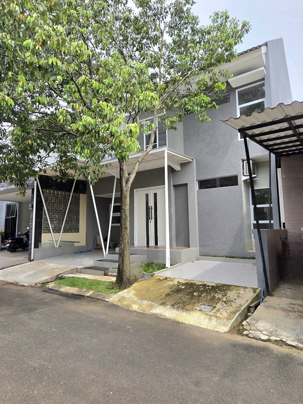 Rumah Bagus Siap Huni dan Asri di Mahagoni Park, Graha Bintaro Jaya 