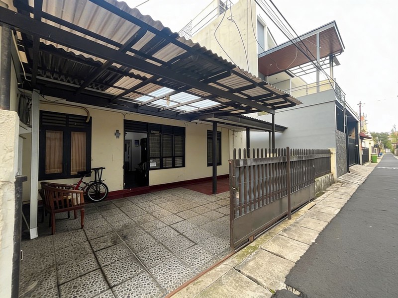 Dijual Rumah di Menteng Cocok untuk Rumah Kos
