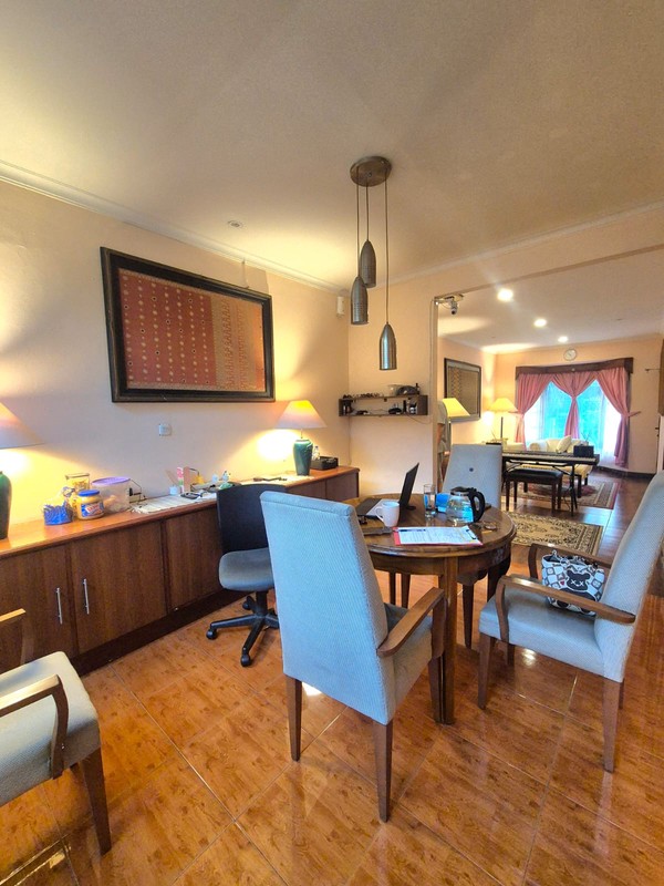 Rumah 2 Lantai Siap Huni di Bintaro Sektor 5 | 4 KT | Harga Nego!