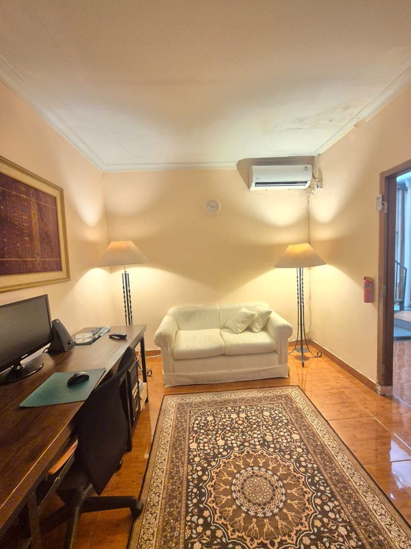 Rumah 2 Lantai Siap Huni di Bintaro Sektor 5 | 4 KT | Harga Nego!