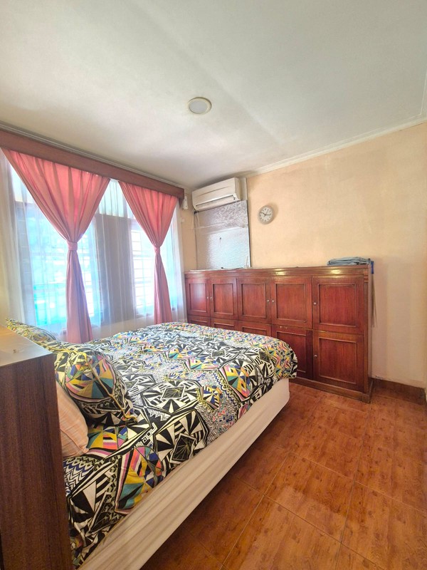 Rumah 2 Lantai Siap Huni di Bintaro Sektor 5 | 4 KT | Harga Nego!