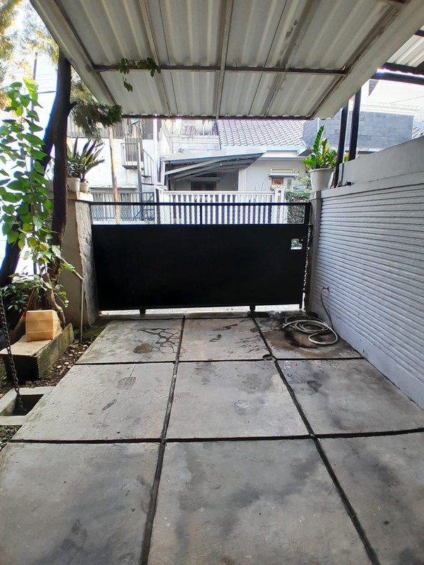 Rumah Cozy & Terawat di Rempoa 1,5 Lantai 10 Menit ke MRT Lebak Bulus