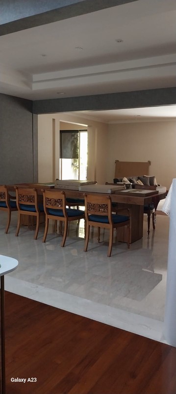 Rumah Mewah Bukit Gading Villa Kelapa Gading