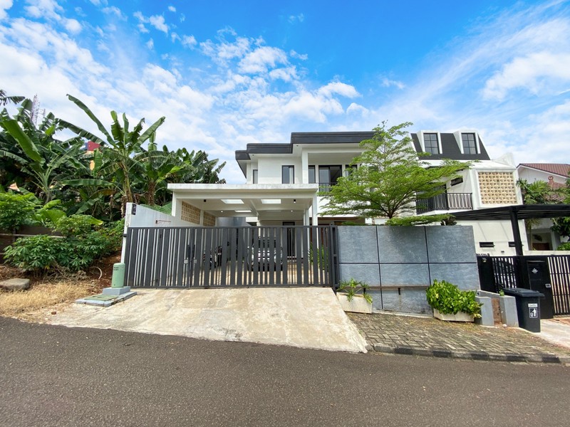 Puri Cinere Carport 4 Mobil Layout Plong Swimming Pool Harga Paling Murah di Levelnya