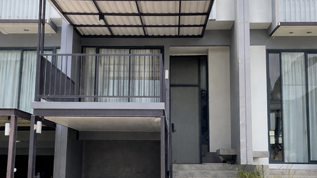 Rumah Modern Full Furnished di Greenwich Park, Cluster Imajihaus BSD City