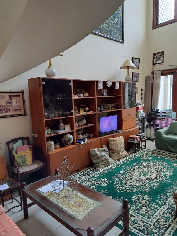 Dijual Rumah 2 Lantai Lokasi Strategis Di Gandaria, Jakarta Selatan