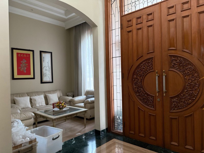 Rumah Bagus Di Jl Metro Alam Pondok Indah Jakarta Selatan