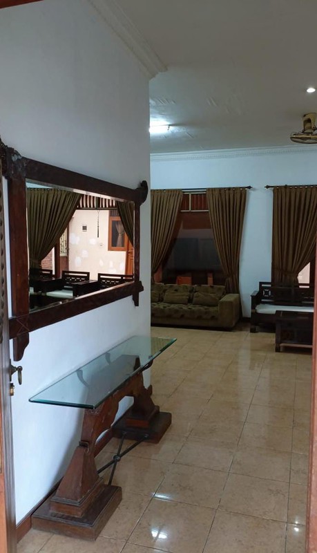 Rumah Bagus Di Jl Satria Pamulang Tangerang Selatan