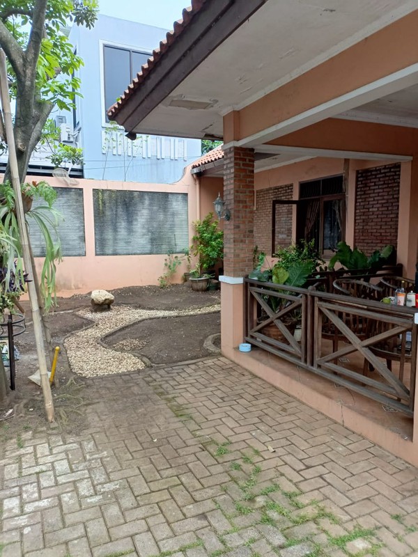 Rumah Bagus Di Jl Satria Pamulang Tangerang Selatan