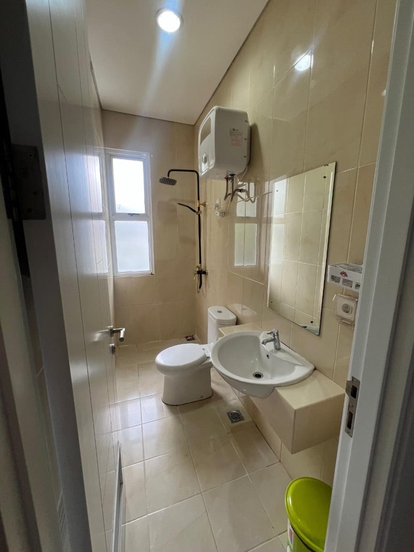 Jarang Ada. Rumah bagus Greenwich Park Hyland, BSD