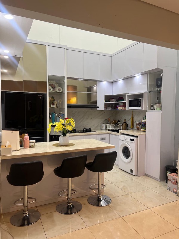 Jarang Ada. Rumah bagus Greenwich Park Hyland, BSD