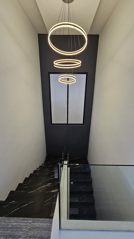 Jual Rumah 3 Lantai Full Furnished Fullerton Citraland Surabaya Barat