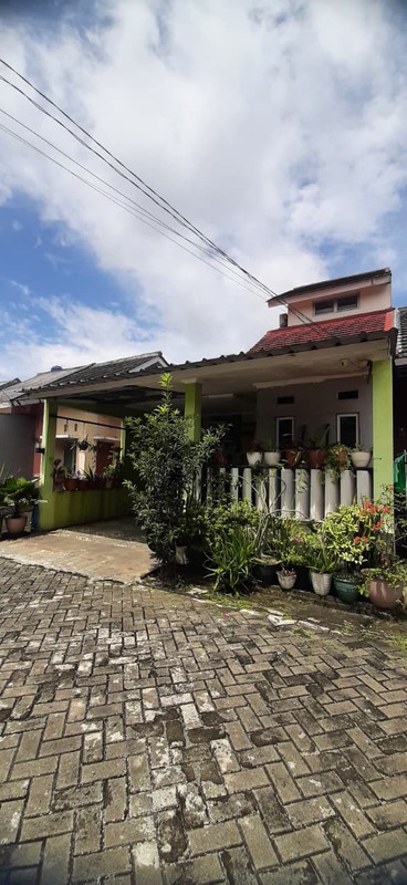 JARANG ADA RUMAH DEKAT JALAN UTAMA DI PAMULANG TANGSEL