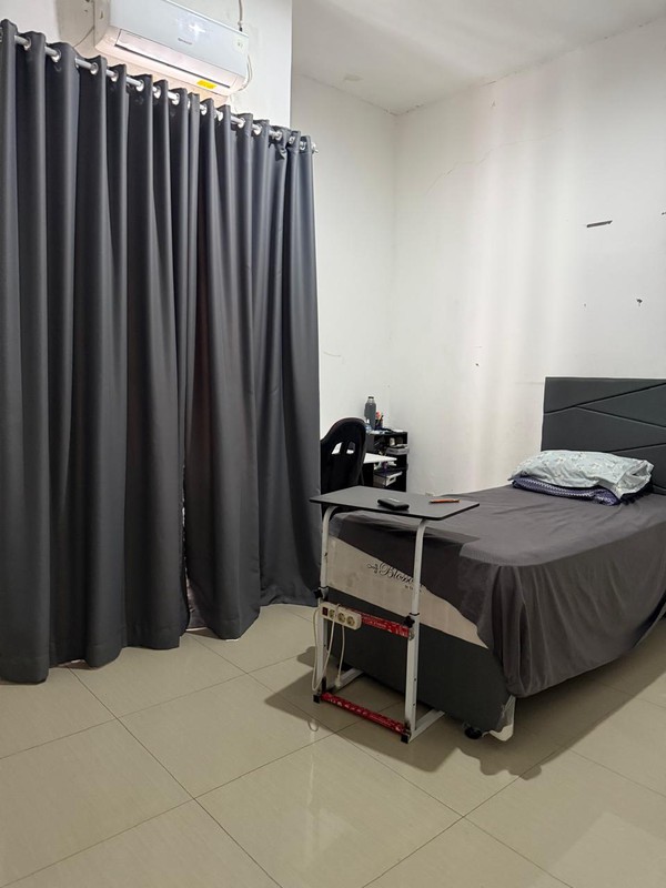 DISEWAKAN RUMAH MEWAH DI CINERE