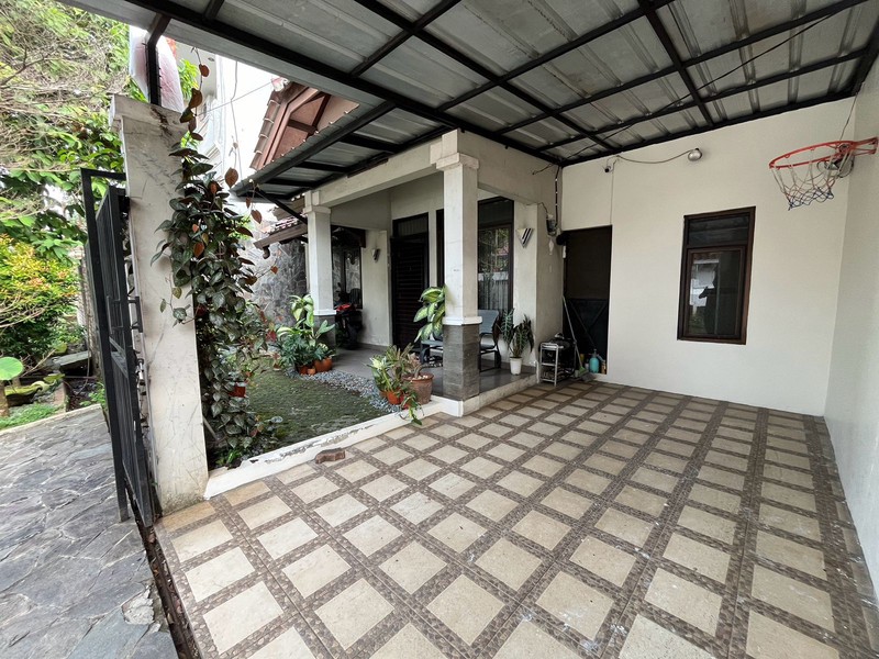 Rumah Siap Huni di Villa Melati Mas Serpong Dekat Akses Tol