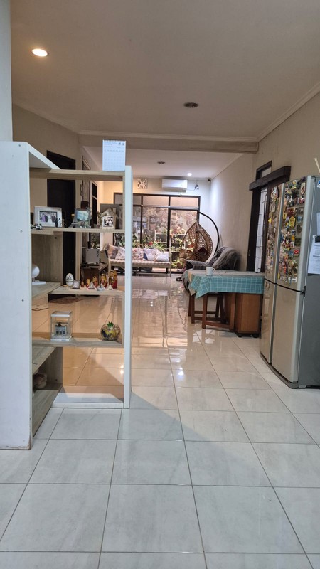 Rumah Siap Huni di Villa Melati Mas Serpong Dekat Akses Tol