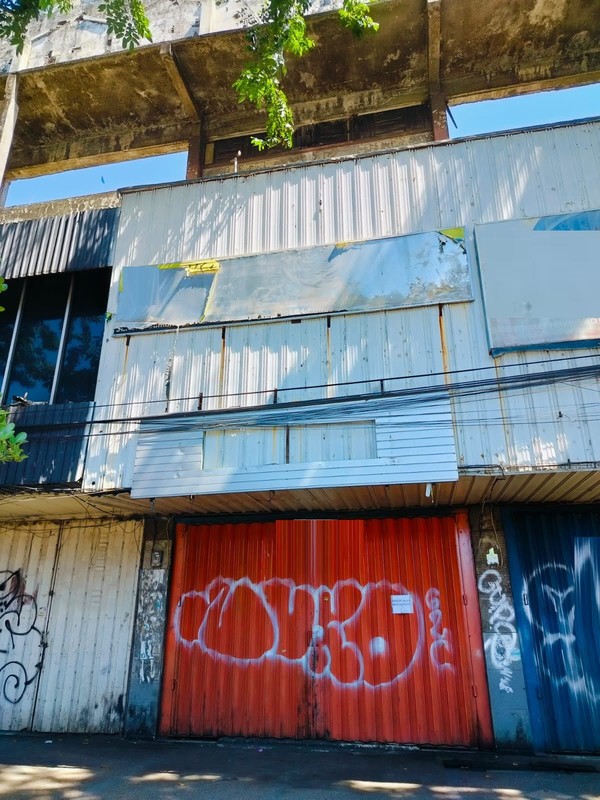 Ruko Disewakan Embong Kaliasin Genteng Surabaya Pusat 3 Ruko 