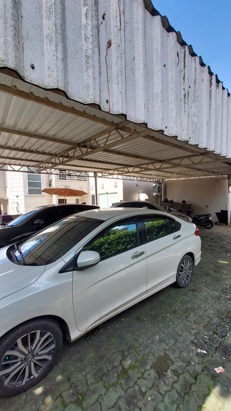 DIJUAL Rumah 2 Lt. Siap Huni Di Daerah Cirendeu, Tangsel.