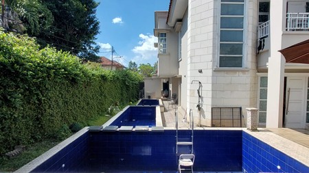 DIJUAL Rumah 2 Lt. Siap Huni Di Daerah Cirendeu, Tangsel.