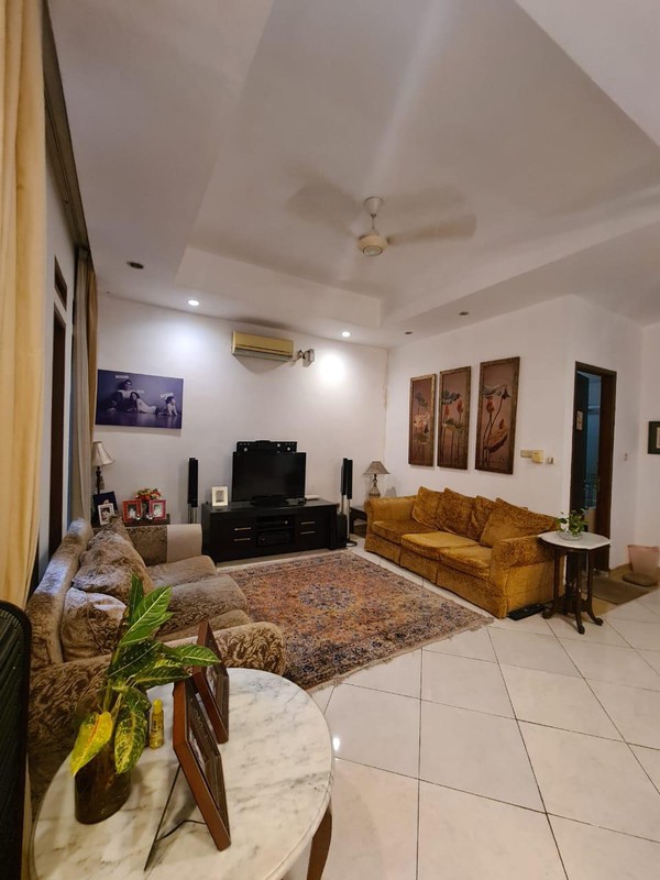 DIJUAL RumahTaman Radio Dalam - Cocok untuk Kost Exclusive, Hunian atau Office