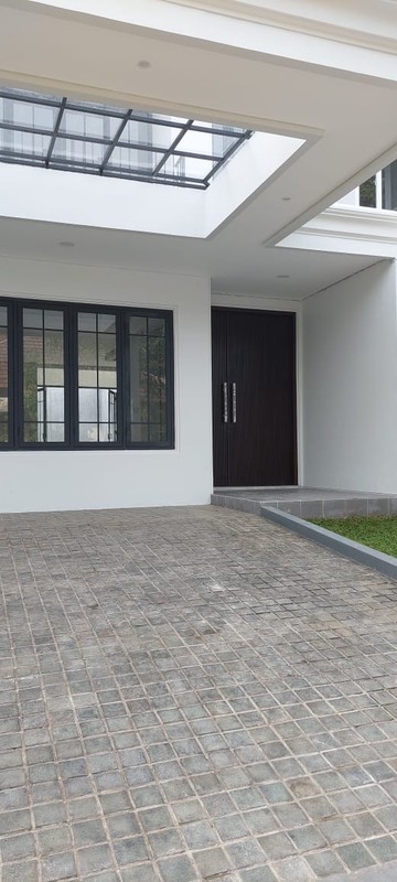Rumah Brand New di Megapolitan, Strategis dan Aman