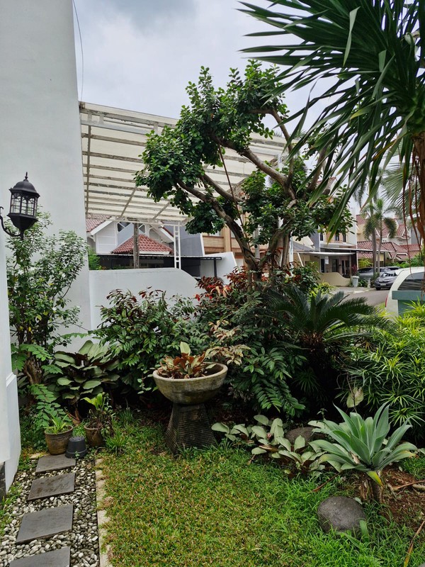 Jual dan sewa Rumah di Taman Bromo - Gunung Timur  Lippo Karawaci Tangerang