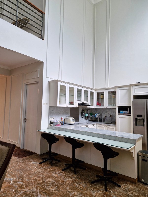 Jual dan sewa Rumah di Taman Bromo - Gunung Timur  Lippo Karawaci Tangerang