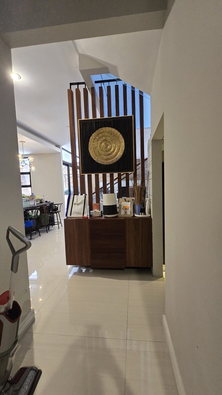 Jual Rumah Cantik Semi Furnished Galaxy Bumi Permai Surabaya Timur