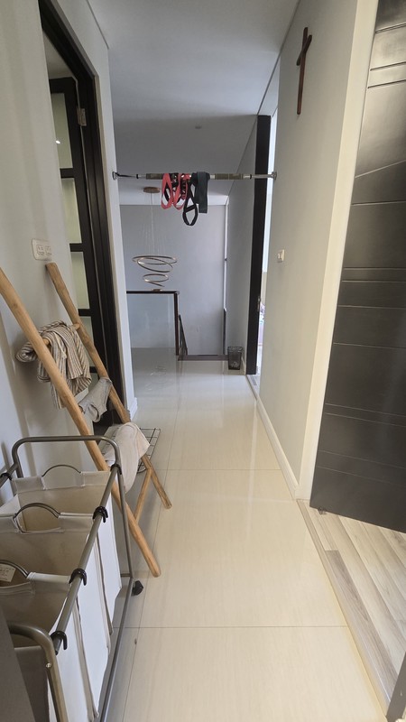 Jual Rumah Cantik Semi Furnished Galaxy Bumi Permai Surabaya Timur