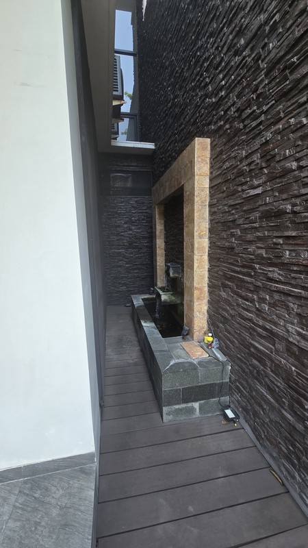 Jual Rumah Cantik Semi Furnished Galaxy Bumi Permai Surabaya Timur