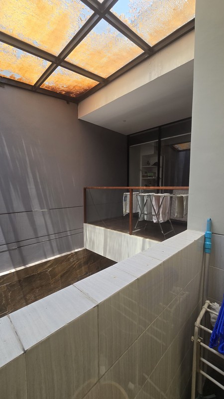 Jual Rumah Cantik Semi Furnished Galaxy Bumi Permai Surabaya Timur