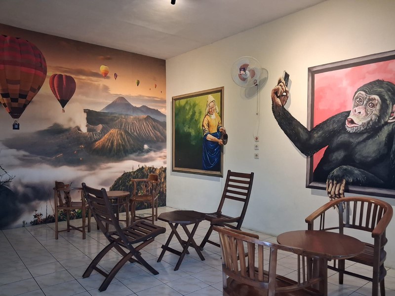 Peluang Investasi Gedung 3 Lantai (Kost, Resto & Homestay) di Magelang Utara Dekat Kampus & RS Utama