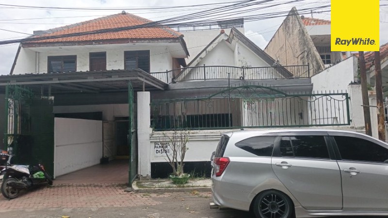 Dijual Rumah 2 lantai di Ketintang Madya Surabaya