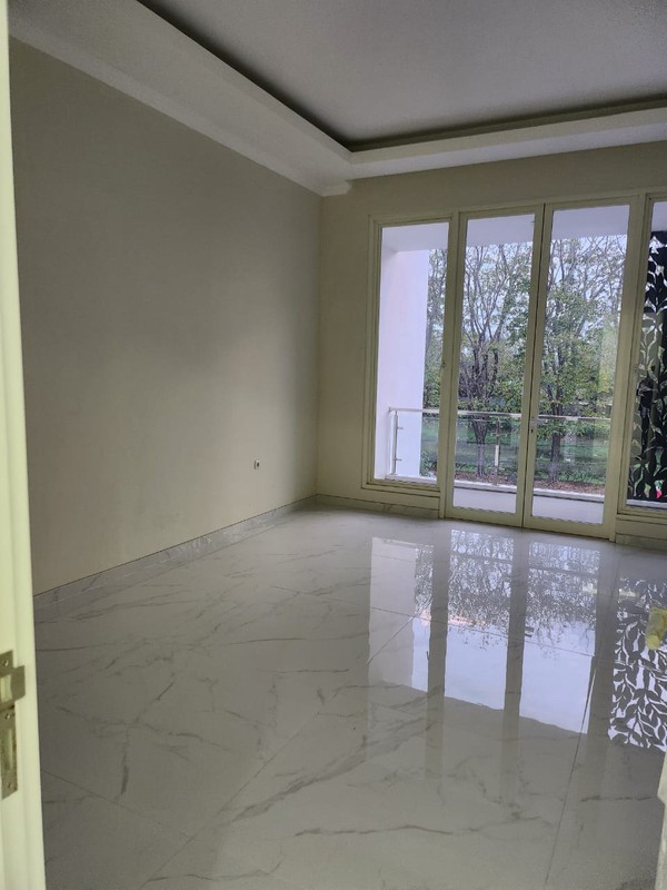 Jual Rumah Baru Gress 3 Jejer Bisa Semi Furnish atau Non Furnish Pantai Mentari Surabaya Timur