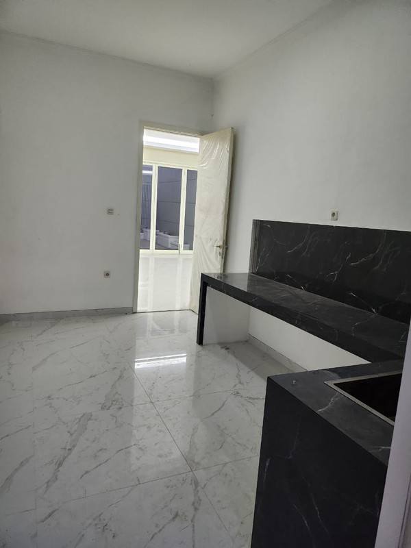 Jual Rumah Baru Gress 3 Jejer Bisa Semi Furnish atau Non Furnish Pantai Mentari Surabaya Timur