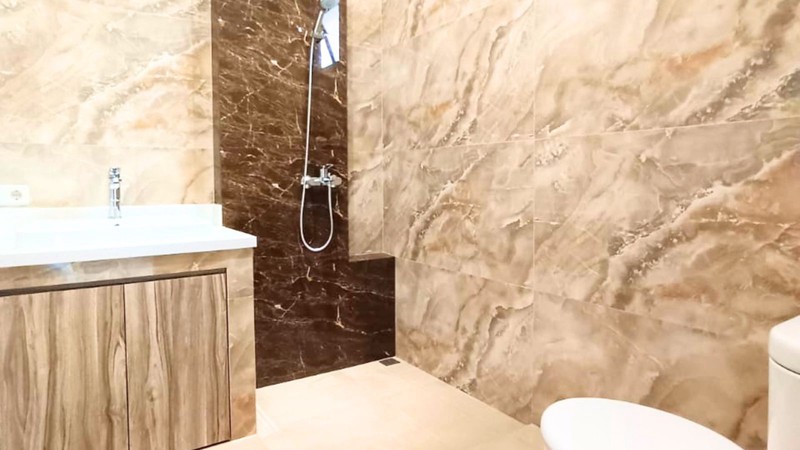 DIJUAL RUMAH BARU MEWAH PESANGGRAHAN JAKSEL