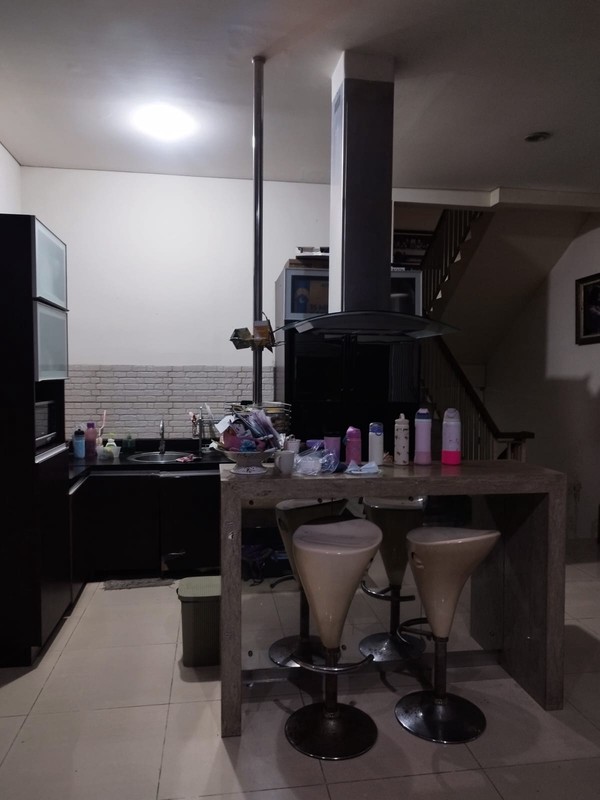 Rumah Bagus Di Kebayoran Height Bintaro Sektor 7