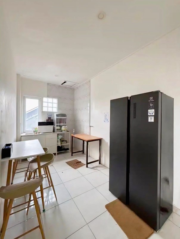 Rumah Kos-kosan Di Jl Batam BSD Tangerang Selatan