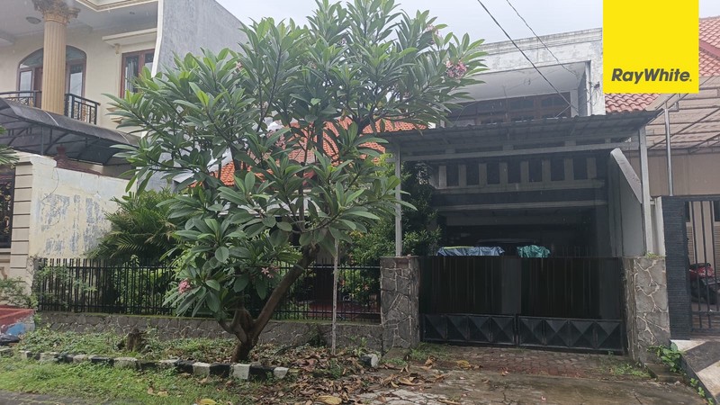 Dijual Rumah SHM di Gayungsari Barat Surabaya