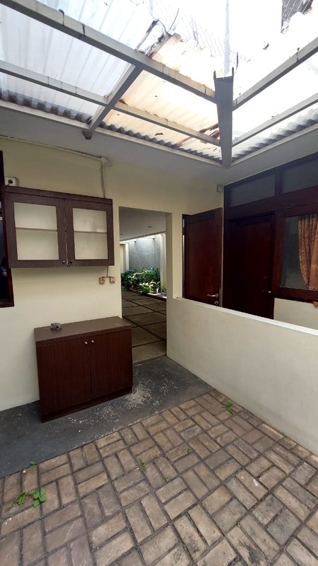 Rumah Hunian Nyaman Di Daerah Kuningan,Jak-Sel