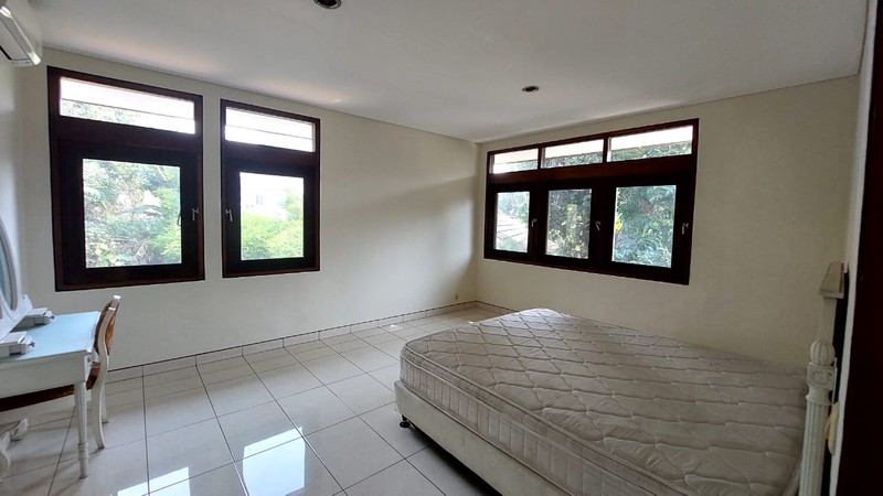 Rumah Hunian Nyaman Di Daerah Kuningan,Jak-Sel