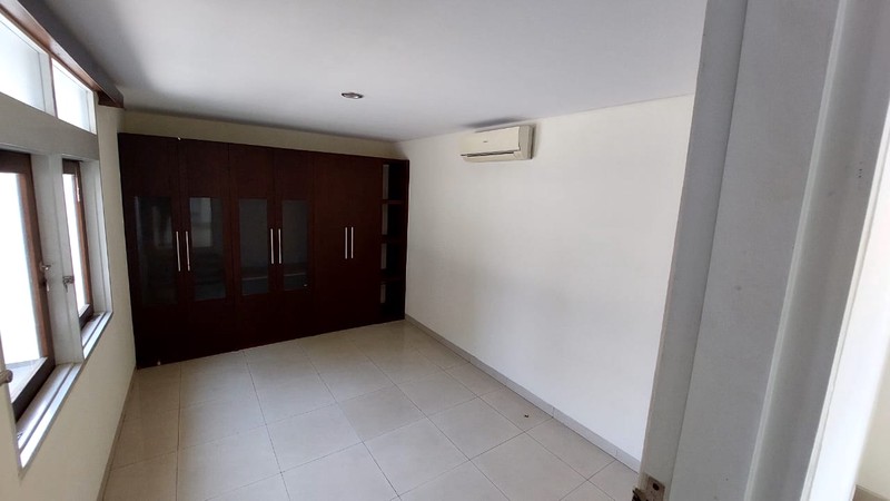 Rumah Hunian 3KT,Nyaman, Di Kuningan, Jakarta Selatan
