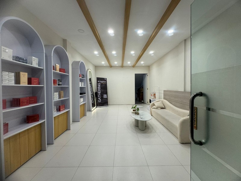 Dijual Ruko Komersil Srategis Cocok Untuk Usaha di Pusat kota Surabaya