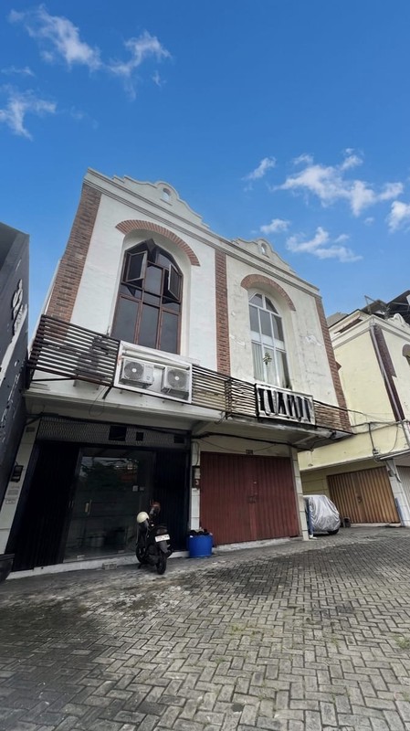 Dijual Ruko Komersil Srategis Cocok Untuk Usaha di Pusat kota Surabaya